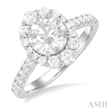 3/4 Ctw Scalloped Oval Centerpiece Circular Shape Round Cut Diamond Semi-Mount Engagement Ring in 14K White Gold
