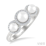 1/6 Ctw Past Present and Future 4 MM & 5 MM Cultured Pearl and Round Cut Diamond Halo Ring in 14K White Gold