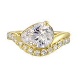 14Kt Yellow Semi Mount 1/2Ctw For 3Ct Pear Center